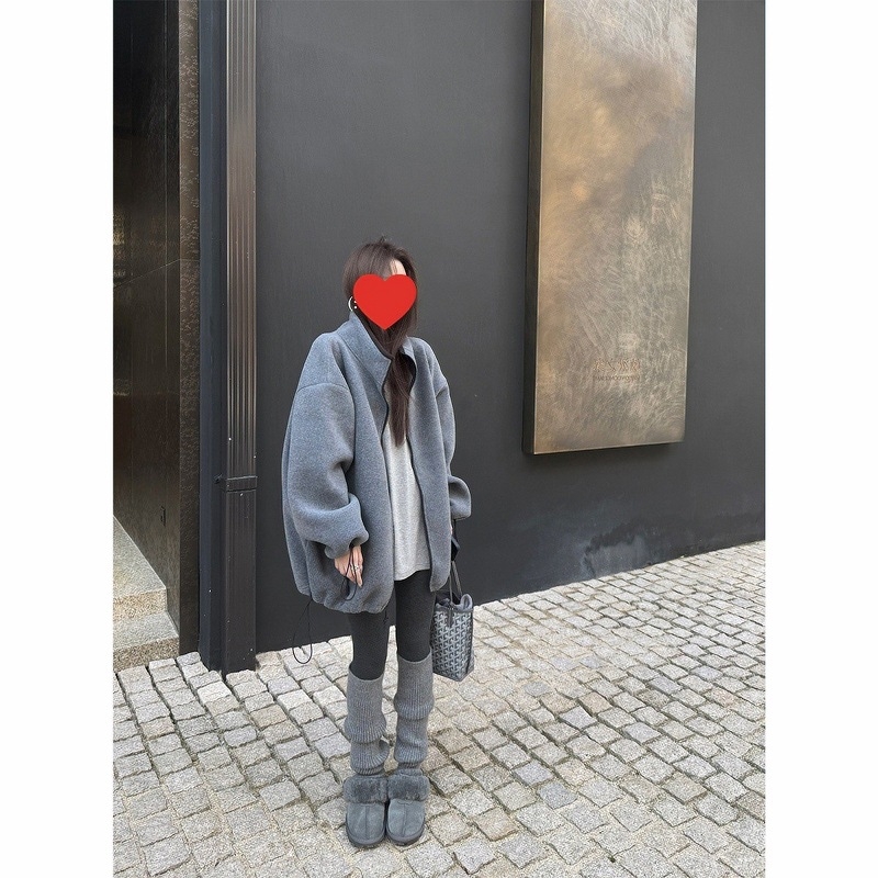 Ženska dvostruko obložena polar fleece jakna sa zipom, siva, stojeći ovratnik, dugi rukavi, ultra kratka duljina
