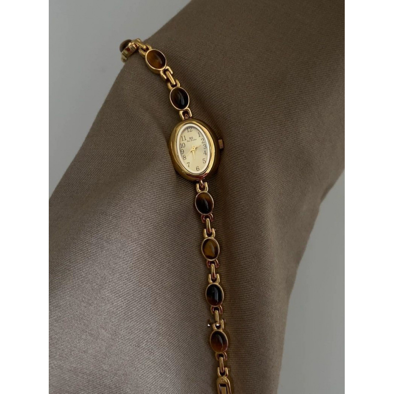 Sieviešu pulkstenis niche light luxury augstākās klases retro modes Maillard temperament — Biezums 10 mm; Nav ūdens izturība; Stils: Korejiešu stils; Izcelsme: Guangdong; Izlaiduma sezona: vasara 2025