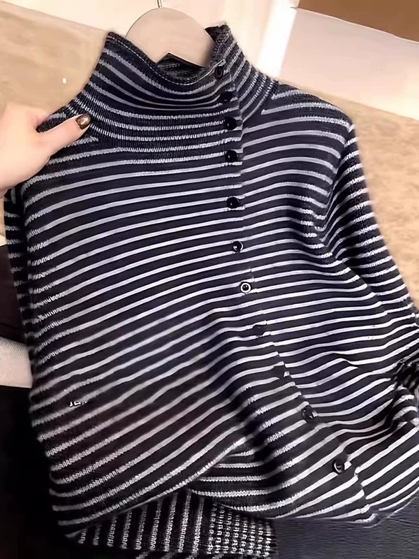 Plus-size ženski pleteni džemper na pruge, korejskog stila, okrugli izrez, uski kroj, jesen-zima