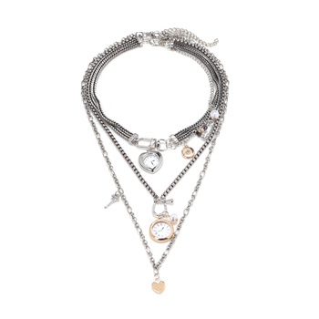 Kézzel készített, cink-ötvözetből készült többrétegű nyaklánc szív medállal, 61–70 cm hosszú lánccal, irodalmi retro stílus