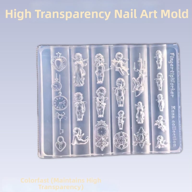 3D nagų formelė su motyvais: Mažasis Angeliukas, kišeninis laikrodis ir Meilės spyna; medžiaga: derva; reljefinis raštas; tinkama įprastam naudojimui