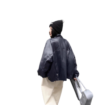 Geacă de puf 2025 iarnă, croială lejeră, umplutură: puf de gâscă alb, conținut puf 86–90%, umplere 101–200 g, fermoar