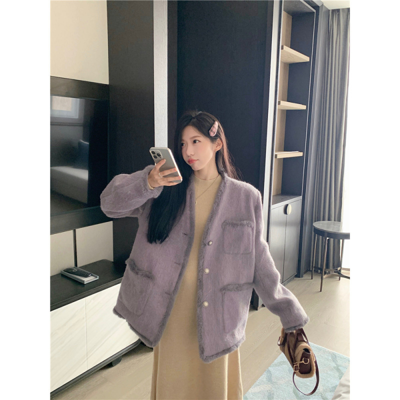 Palton din lână cu design retro, lungime medie, guler V, mâneci lungi, croială lejeră, detaliu patchwork, primăvară 2025