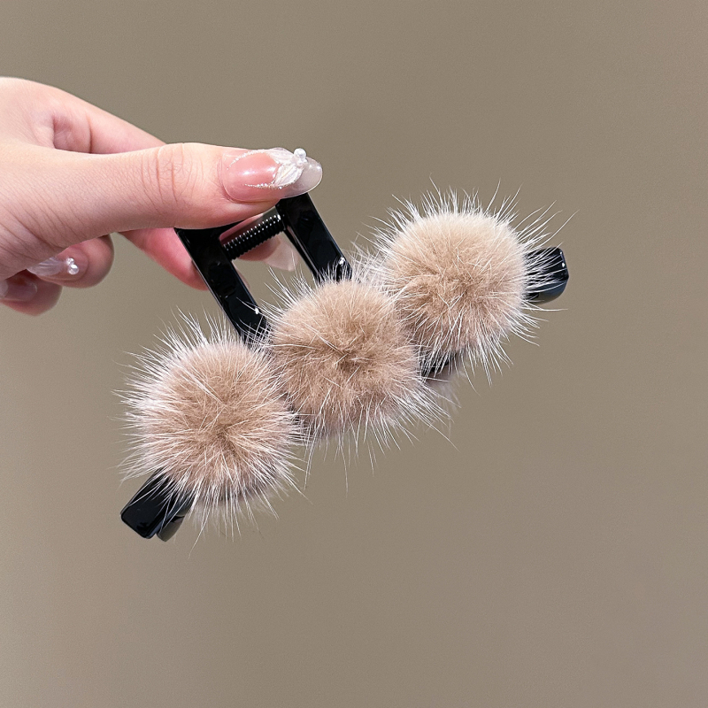 Клип за коса с топка от норка, ръчна изработка, щипка за коса с захват, луксозен стил, есен 2025