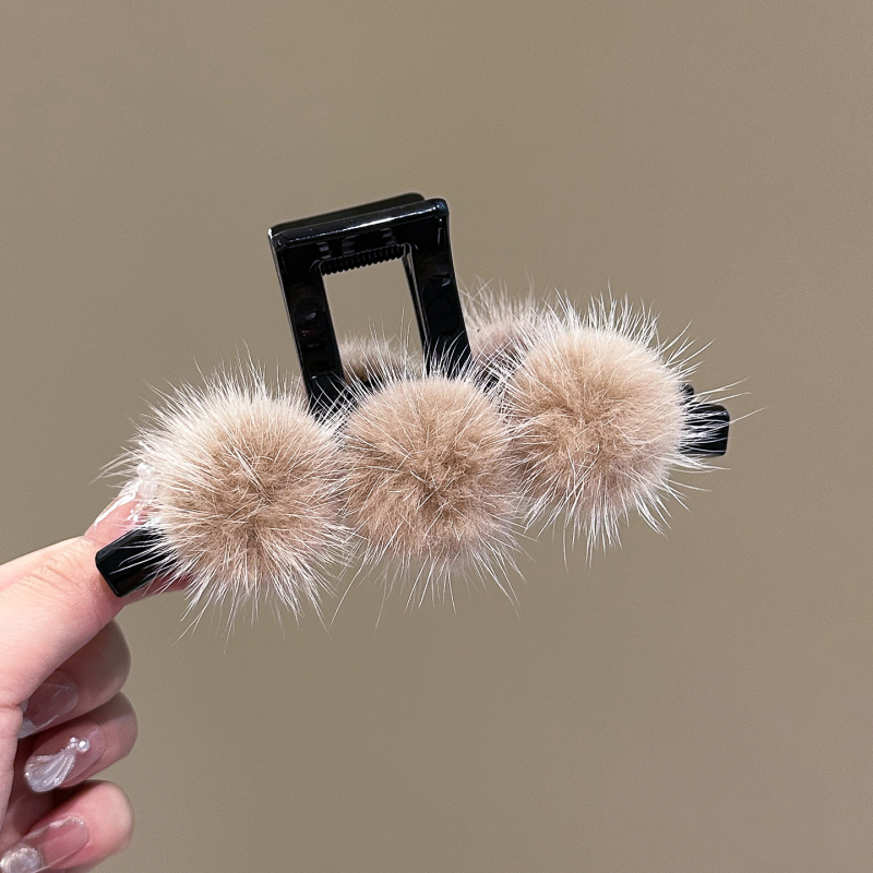 Клип за коса с топка от норка, ръчна изработка, щипка за коса с захват, луксозен стил, есен 2025