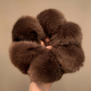 Плюшена гумка за коса — ръчна изработка, винтидж ретро стил, без инкрустирани елементи, зима 2025