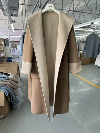 Sieviešu garš vilnas mētelis ar kapuci, divpusējs dizains, brīvā piegriezuma, britu stils, vilnas saturs 95% un vairāk