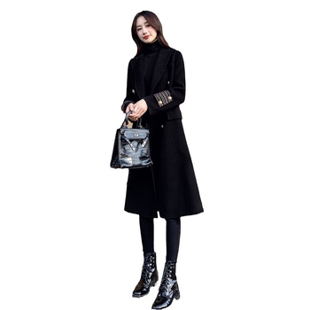 Sieviešu tvīda mētelis, bieza vilnas ar poliesteru audums, vidēja garuma 65–80 cm, pusatvērta apkakle