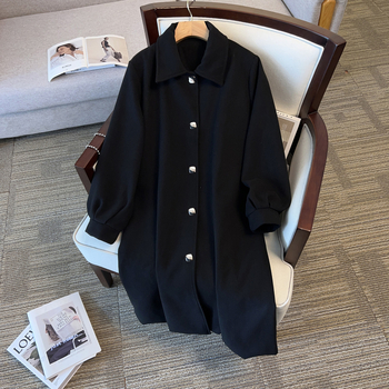 Sieviešu vilnas maisījuma mētelis, rudens–ziemas sezona, garš siluets, 80–100 cm garums, apkakle ar pogām, garas piedurknes, biroja stils