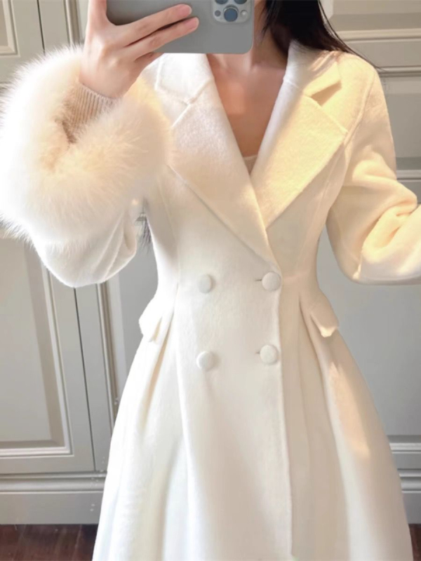 Sieviešu poliestera mētelis, vidējā garuma, polo apkakle, dubultā aizdare, brīvs piegriezums