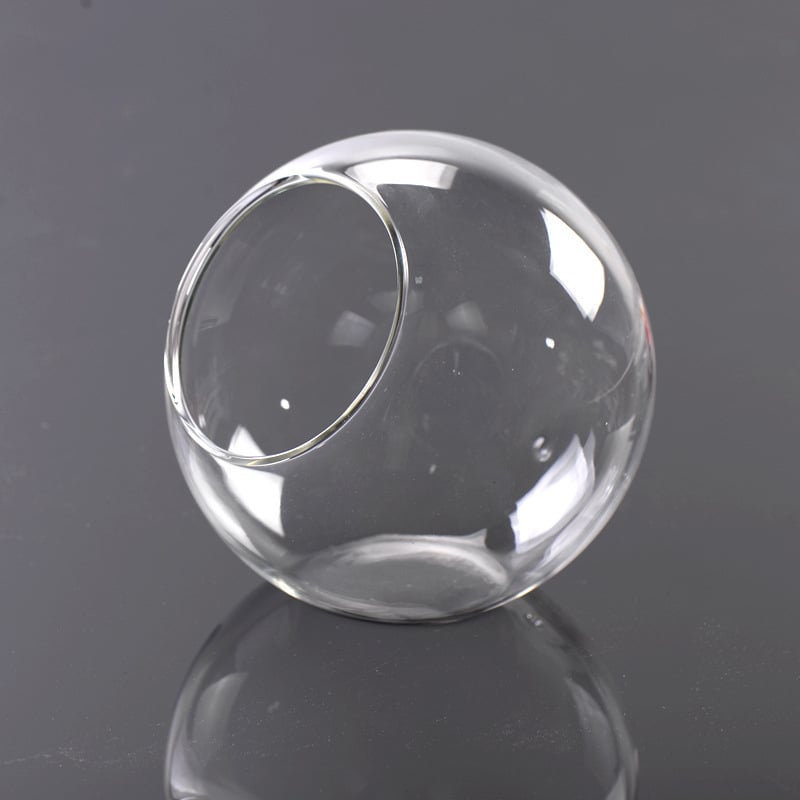 Сукулентен микро ландшафт в кръгла стъклена топка – плантер с наклонен отвор, стъкло от висок боросиликат