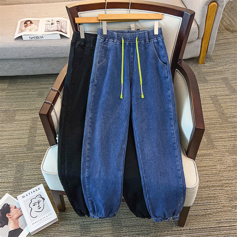 Plus izmēra džinsi ar augstu vidukli, šaurs piegriezums, 70–80% kokvilna, ikdienas/darba stils