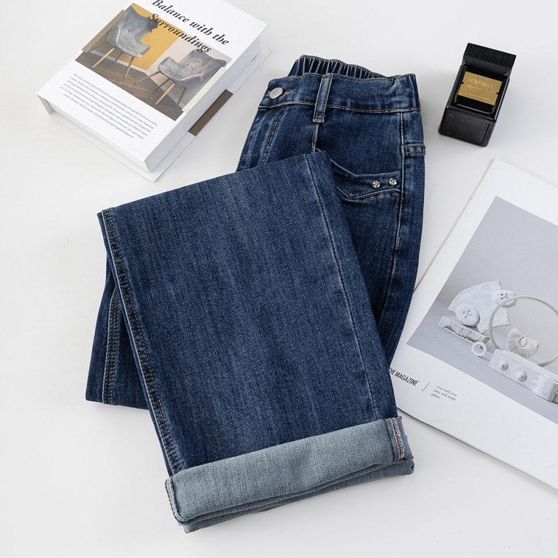 Sievietēm augsta vidukļa džinsi, garas līdz grīdai, taisna kāja, 80–90% kokvilna, rudens 2025