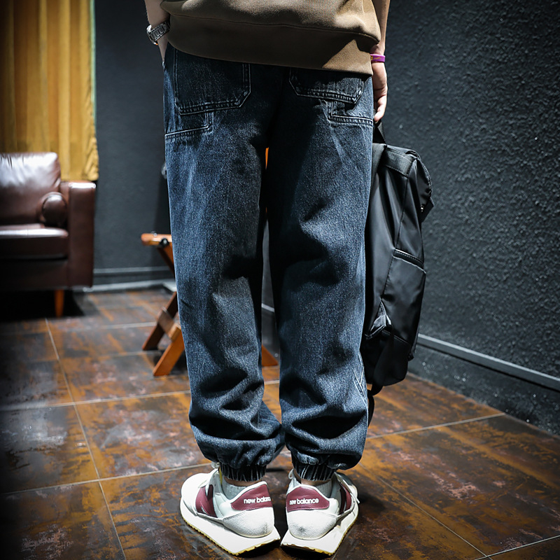 Ανδρικά τζιν από ντένιμ - ελεύθερη εφαρμογή, μέση μεσαία, κλείσιμο με κορδόνι, βαμβάκι 65%, φθινόπωρο