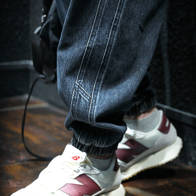 Ανδρικά τζιν από ντένιμ - ελεύθερη εφαρμογή, μέση μεσαία, κλείσιμο με κορδόνι, βαμβάκι 65%, φθινόπωρο