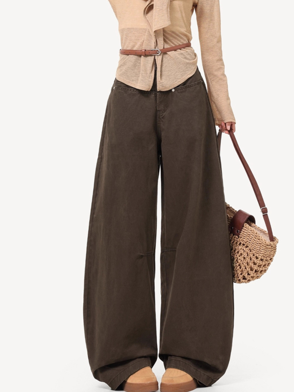 Sieviešu džinsi no kokvilnas, augsts viduklis, plašs piegriezums, 70–80% kokvilna, ziemas kolekcija 2025, izsmalīgs pilsētas stils