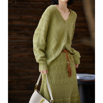 V-izrez pleteni kardigan + midi suknja s elastičnim pojasom – ženski casual komplet, poliester, dugi rukavi, jednobojan