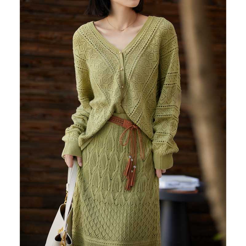 V-izrez pleteni kardigan + midi suknja s elastičnim pojasom – ženski casual komplet, poliester, dugi rukavi, jednobojan