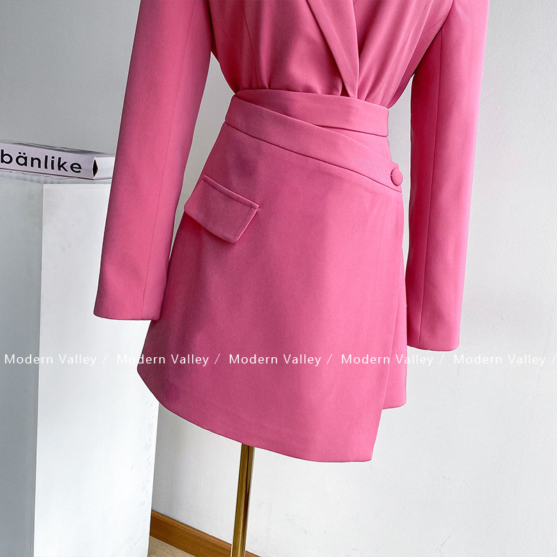 Costum fustă din două piese – Model solid, cusături prin colaj, poliester, mâneci lungi