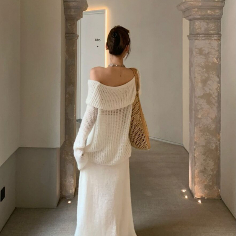 Set două piese: Rochie tricotată din lână cu bretele, în stil franțuzesc retro pentru începutul toamnei, cu top cu șal, fustă lungă