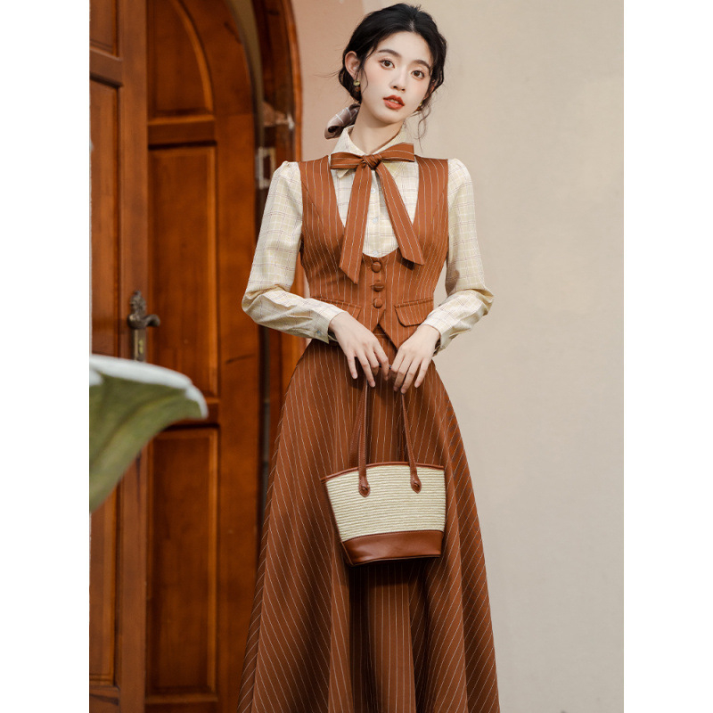 Rochie inspirată din cheongsam și set de fustă, stil urban retro britanic, fustă lungă, mâneci Feifei, cod produs Ht 25 w m 6756