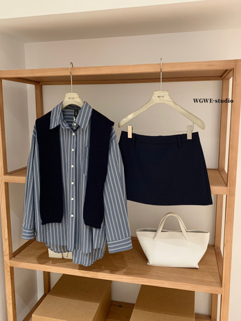 Costum feminin din trei piese: fustă, cămașă și eșarfă – toamnă 2025, WGWE