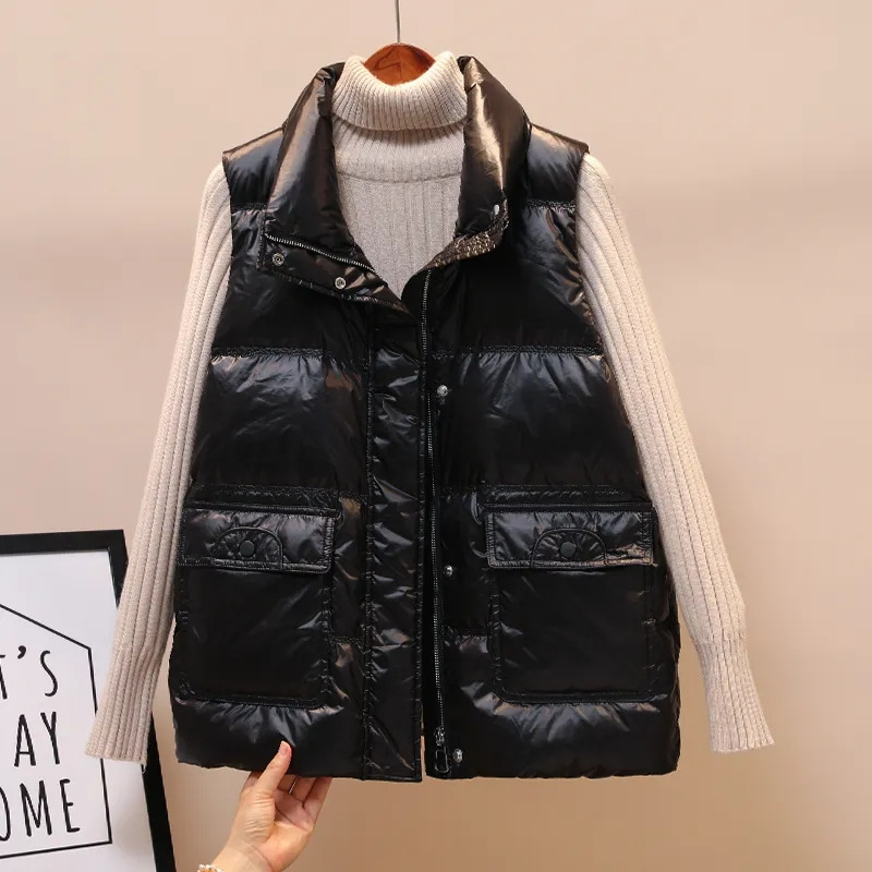 Γυναικείο γιλέκο σε κορεατικό στυλ με γυαλιστερή επιφάνεια, χωρίς μανίκια, χαλαρή γραμμή, χειμώνας 2024 (στάντ γιακά; φερμουάρ; γέμισμα από пух-βαμβάκι; ύφασμα πολυεστέρα)
