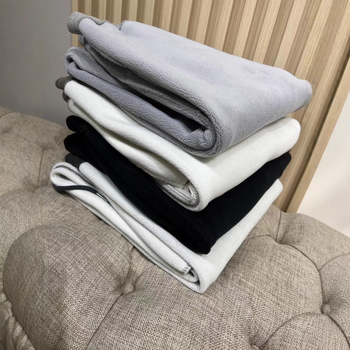 Naiste puuvillase fleece joggerid brodateeritud lindudega logoga, kõrge vöökoht, vaba lõige, sirged sääred, keskmise paksusega