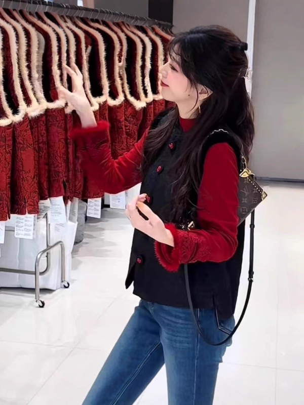 Női steppelt mellény satin anyagból, pamut töltettel, laza szabás, kerek nyak