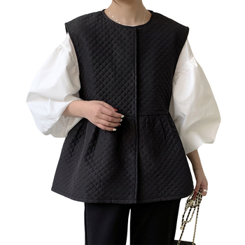 Podstavljeni prsluk s okruglim izrezom, volani na rubu, poliester, širok kroj