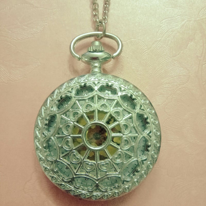Džepni sat s dizajnom paukove mreže, kvarcni mehanizam, kućište od legure, plastični kristal, brend Nuo Niu, model 6011-1