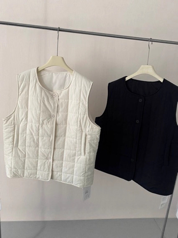 Корейски стил свободна жилетка с пух-памук – нейлонова материя, пълнеж пух-памук, кръгло деколте