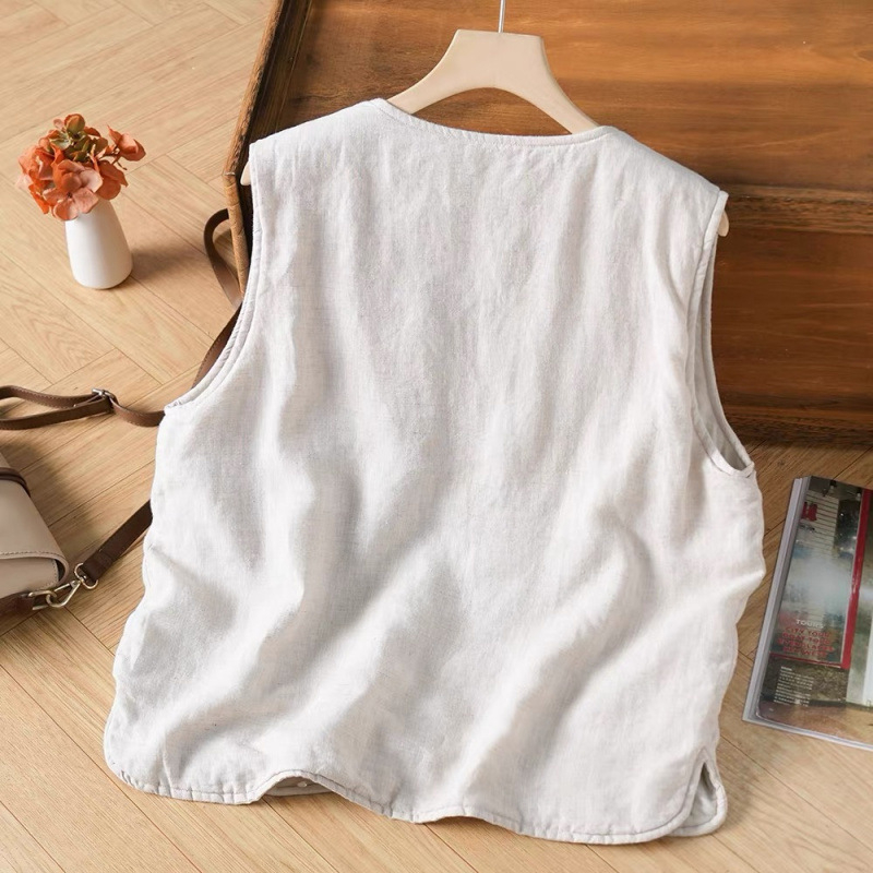 Γυναικείο μακρύ γιλέκο με επένδυση από ακρυλικό ύφασμα, γέμισμα ακρυλικό βαμβάκι, κύριο ύφασμα ≥95%, κούμπωμα: μονή σειρά με πολλαπλές αγκράφες, κολάρο: κρεμάστρα, κομψό αστικό στυλ, χειμώνας 2025