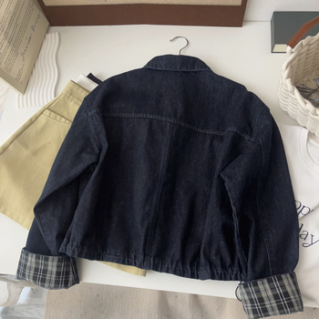 Ženska denim kratka jakna, slobodan kroj, polo ovratnik, dugi rukavi, pamučna tkanina s elastanom