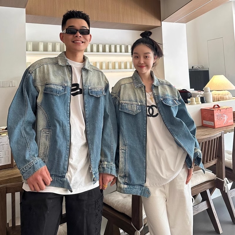 Γυναικείο τζιν μπουφάν, χαλαρή γραμμή, γιακά πόλο, μακριά μανίκια, μακρύ μήκος, πολυεστερικό μείγμα 30–50%