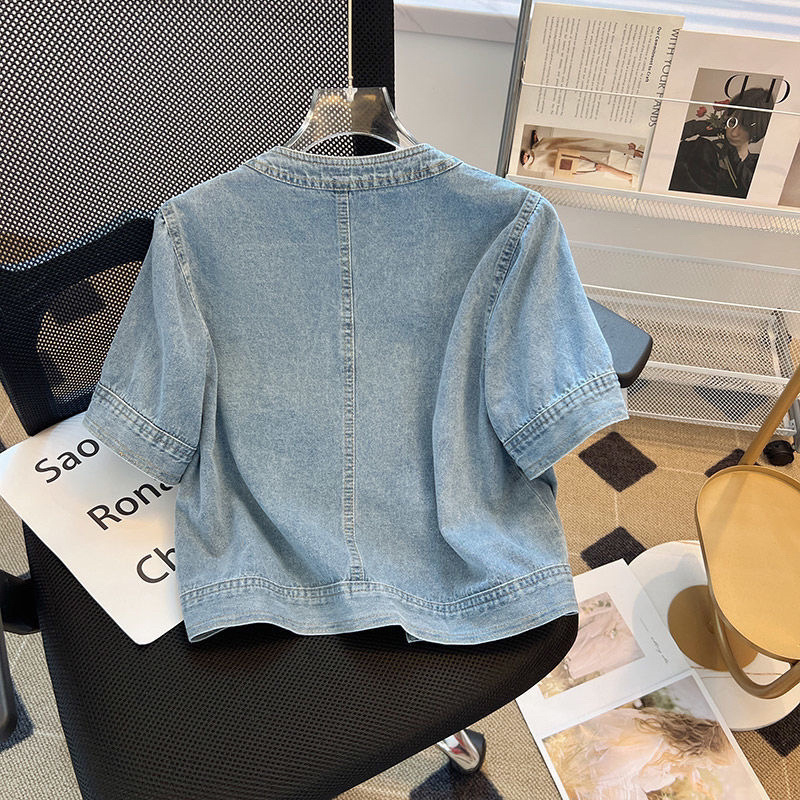 Traper jakna s geometrijskim uzorkom, okrugli ovratnik, rukavi 3/4, jednostrano kopčanje, tanak denim s više od 95% pamuka