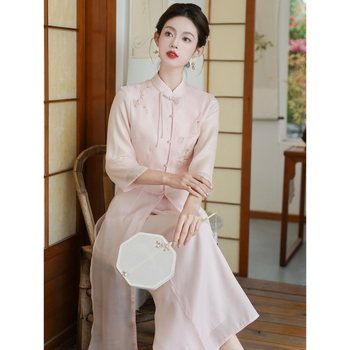 Ķīnas stila izšūtais tējas tērpu komplekts ar elastīgu jostu, vidēja garuma, 3/4 piedurknes, ikdienas Zen iedvesots (Audums: kokvilnas diegi; Galvenais materiāls: kazas āda; Izlaiduma gads/sezona: universālais modelis)