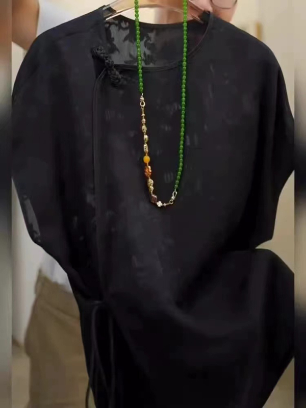 Īss piedurknēm topā jaunā ķīniešu stilā ar zen iedvesmu • Vasaras 2023 izlaidums • Audums: Cits • Galvenā auduma sastāvs: Cits