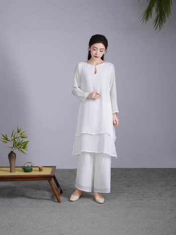 Sieviešu ķīniešu stila jogas komplekts meditācijai, Taiji un deju izpildēm (klases apģērbs) — Audums: viskozes šķiedra; Galvenā auduma sastāva daļa: 70–80%; Produkta kods: Cm9372040035; Pavasaris 2025