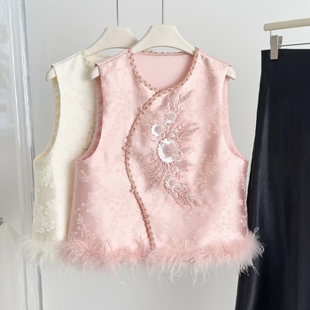 Жилет в нов китайски стил, смес памук и полиестер, основна материя полиестер, съдържание полиестер под 30%, универсален модел