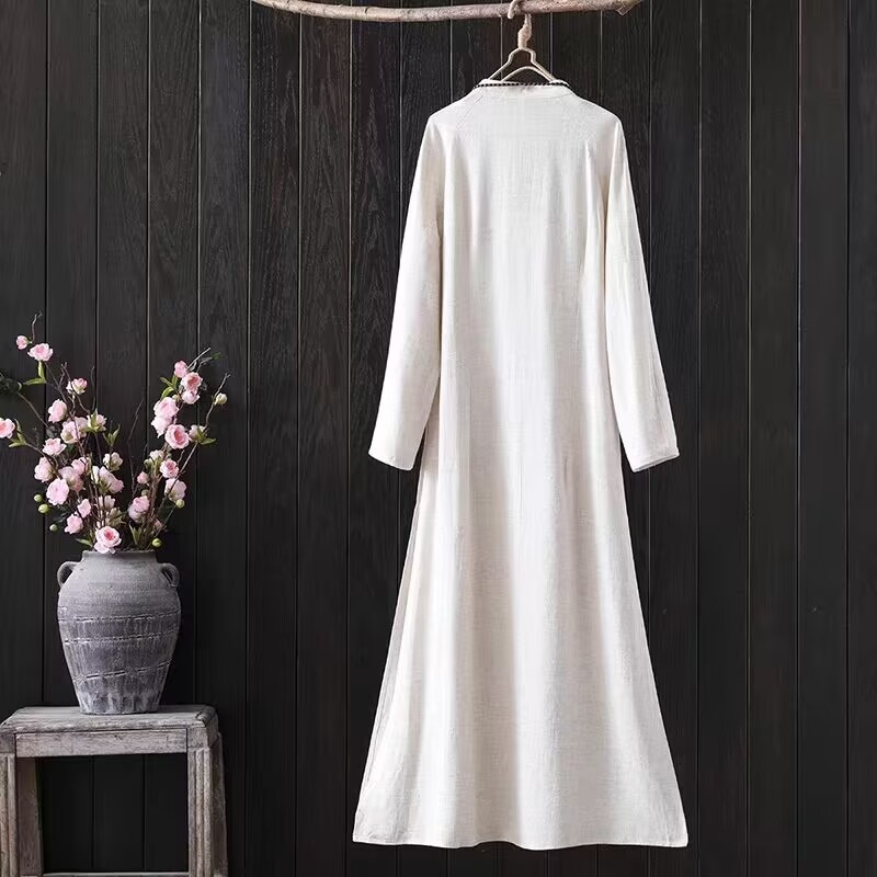 Дамски костюм от две части в етно-дзен стил: конопено-памучна смес с полиестер под 30%, висока температурна оформяща обработка, подходящ за сценични изпълнения, есен 2024