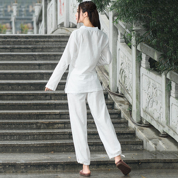 Zen iedvesots retro etniskā stila jogas divu daļu komplekts, garas piedurknes, brīvs piegriezums, kokvilnas-poliesteru maisījums 30-50% kokvilnas, 30-50% poliestera, rudens 2025