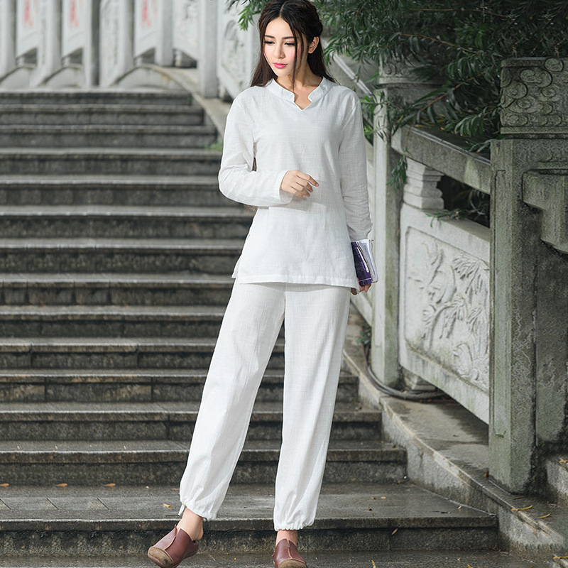 Zen iedvesots retro etniskā stila jogas divu daļu komplekts, garas piedurknes, brīvs piegriezums, kokvilnas-poliesteru maisījums 30-50% kokvilnas, 30-50% poliestera, rudens 2025