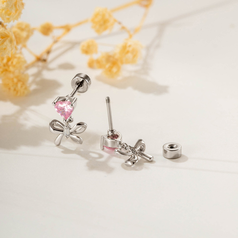 Hensen Jewelry Висулка за ушно пробиване — сърцевиден циркон, форма лък, бели кристали, електроплакиран метал