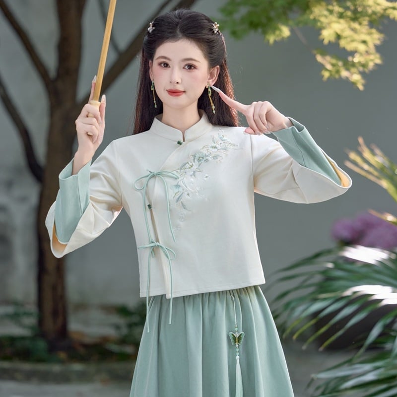 Бродиран топ с мек велурен финиш, стояща яка и дълги ръкави – тясна кройка (чаен комплект) – памук-полиестер смес, съдържание полиестер под 30%