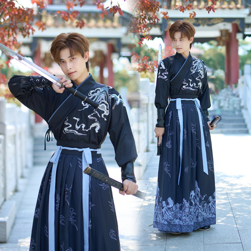 Set kostýmov pre pár v starovekej čínskej štýle s mečom a študentom; tkanina bavlnené vlákna; hlavný materiál: polyester; polyester <30%; letné vydanie 2022