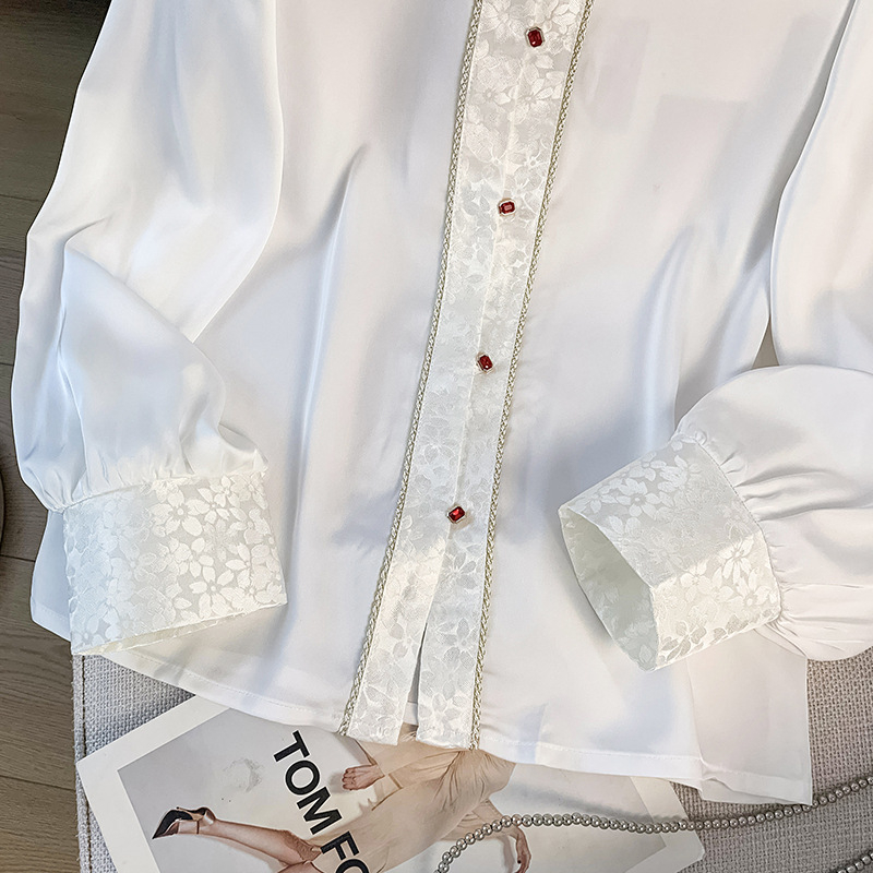 Cămașă de jacquard cu mânecă lungă, guler înalt și nasturi-nod – Jiangnan, poliester, conținut poliester 70–80%, primăvara 2025