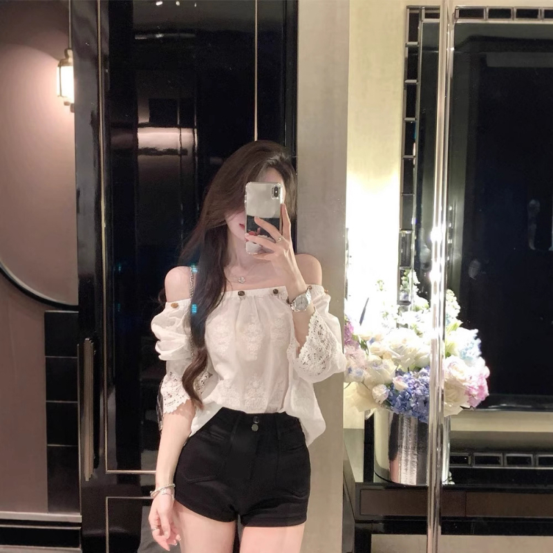 Γυναικείοι καθημερινοί παντελόνες από πολυεστέρα, μεσαία μέση, μήκος τριών τετάρτων, λεπτομέρεια κολλάζ/ραφή, ανάμειξη πολυεστέρα 50-70% και 30-50%