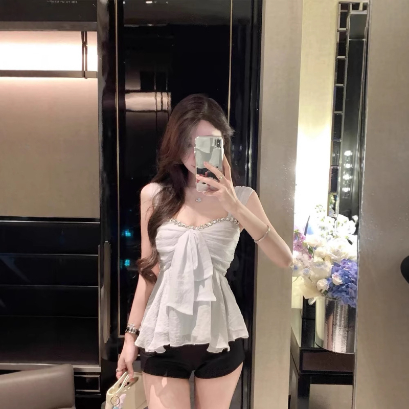 Γυναικείοι καθημερινοί παντελόνες από πολυεστέρα, μεσαία μέση, μήκος τριών τετάρτων, λεπτομέρεια κολλάζ/ραφή, ανάμειξη πολυεστέρα 50-70% και 30-50%