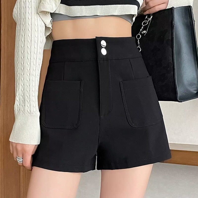 Γυναικεία φαρδιά σορτς σε γραμμή Α με patchwork, πολυεστέρας, μέση, μήκος ¾